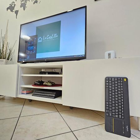 La Casetta Bilocale Centrale Con Terrazza Parkfree Wifi Minipc Ps4 Ac Iesi Exterior photo